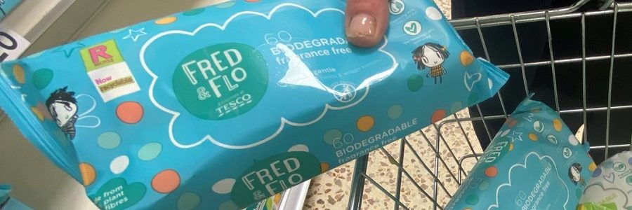 Tesco no venderá toallitas higiénicas que tengan plástico