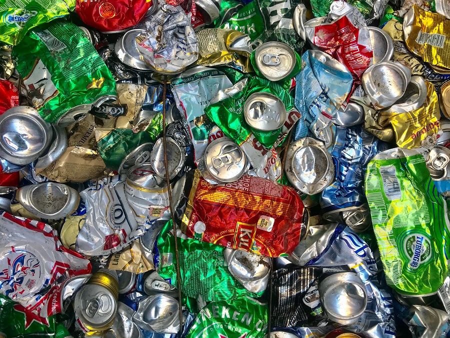 Un estudio apunta a las latas de aluminio como el mejor envase para una  economía circular