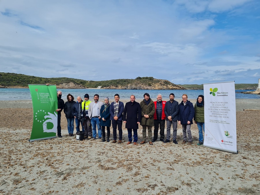 Proyecto de retirada de residuos en Menorca