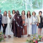 Un proyecto de reciclaje de plásticos en Malí gana el premio Tierra de Mujeres de la Fundación Yves Rocher