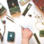 Un informe de Microsoft destaca los beneficios ambientales de la reparación de dispositivos electrónicos
