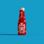 Heinz trabaja en una botella de ketchup de papel reciclable