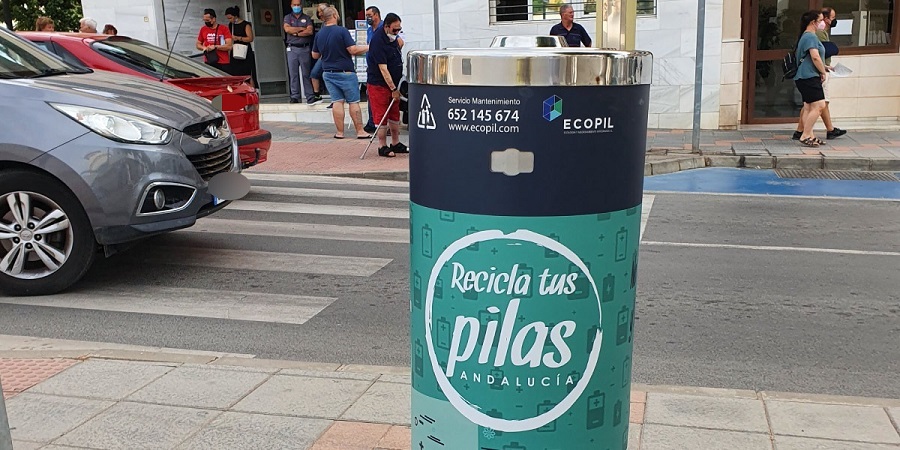 Nuevos contenedores de reciclaje de pilas en Andalucía