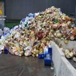 La Guardia Civil detiene a 14 personas por gestión ilegal de residuos peligrosos