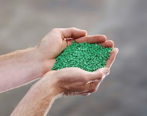 Pellets de plástico reciclado