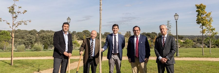 El undécimo Bosque SIGAUS crecerá en Boadilla del Monte, con mil nuevos árboles para luchar contra el cambio climático