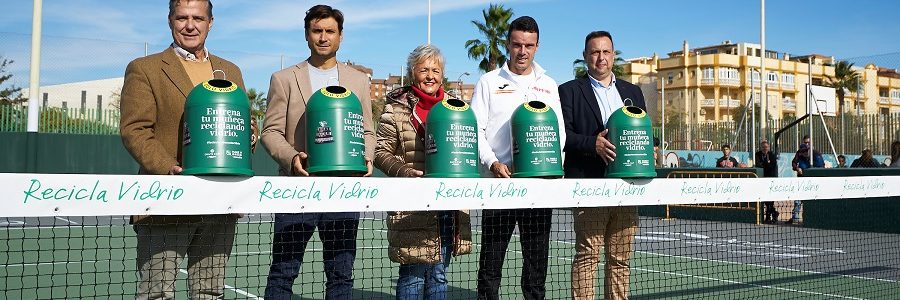 Inaugurada en Málaga la primera pista de tenis de vidrio reciclado