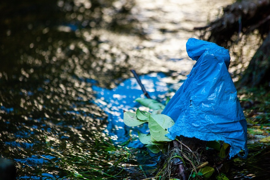 Más residuos plásticos en los ríos de los que se pensaba