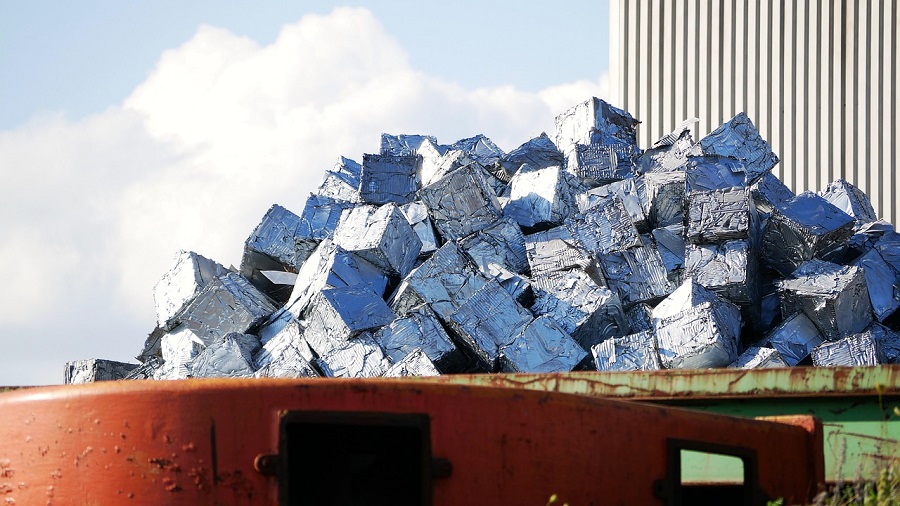 Nuevas quejas de la industria del reciclaje por la legislación sobre envíos de residuos