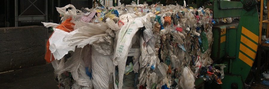 Europa debe aumentar su capacidad de reciclaje de plásticos flexibles en siete millones de toneladas, según PRE