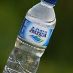 Consumidores europeos denuncian a las grandes marcas de agua embotellada por ‘greenwashing’