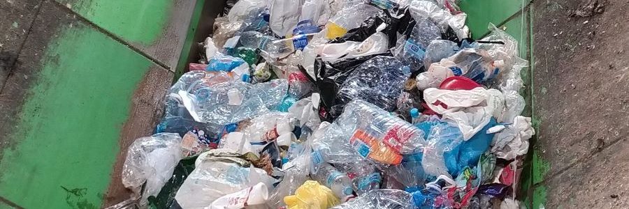 Grupos ecologistas creen que la propuesta de reglamento de envases de la Eurocámara solo aumentará los residuos