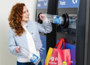 Lidl prueba su propio sistema de devolución de envases