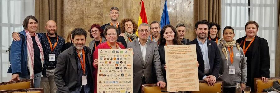 Más de cien organizaciones reclaman al secretario de Estado de Medio Ambiente el despliegue completo de la Ley de residuos