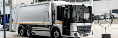 Valoriza incorpora dos camiones Mercedes-Benz eEconic para la recogida de residuos en Madrid
