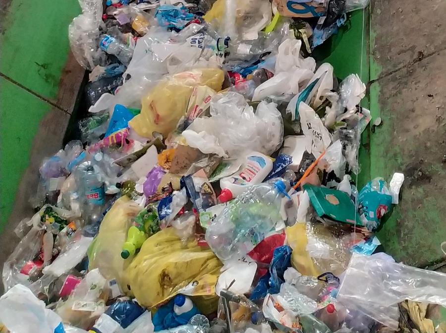 El TCE pide cambiar el impuesto a los envases de plástico no reciclados