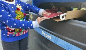 Reciclaje de papel y cartón en navidades