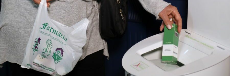 Los mayores de 55 años, los más satisfechos con el reciclaje de medicamentos en España