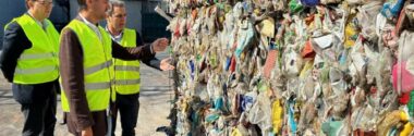 ANARPLA celebra el Día Mundial del Reciclaje con una visita institucional a Eslava Plásticos