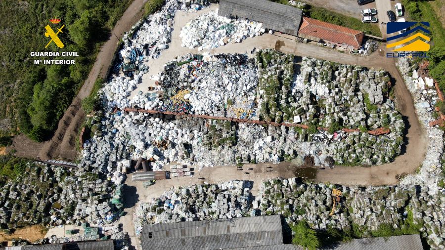 Desarticulada una red de tráfico ilegal de residuos plásticos