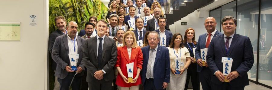49 ayuntamientos galardonados con las Pajaritas Azules por su excelencia en la recogida de papel y cartón