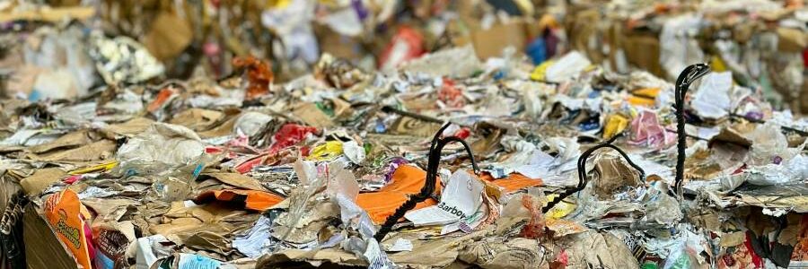 Barreras comerciales y políticas proteccionistas amenazan la sostenibilidad global del reciclaje de papel
