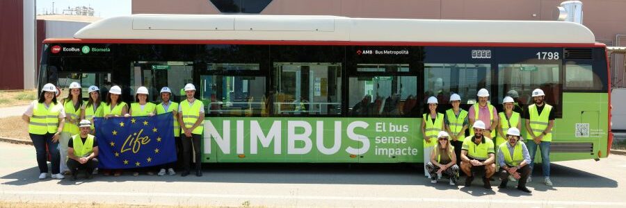 Un autobús que usa biometano como combustible, por las calles Barcelona