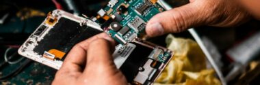 Reparar es rentable: la nueva etiqueta europea que impulsará la circularidad de la industria electrónica