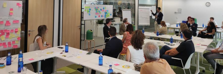 Ecovidrio y la Comunidad de Madrid reúnen la Administración y la cadena de valor de los envases de vidrio para impulsar el reciclaje en la región