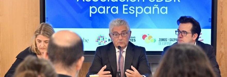 La industria de distribución y bebidas presenta su asociación para la gestión del SDDR