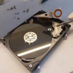 Ensayan nuevas tecnologías para reciclar los metales críticos de los ordenadores