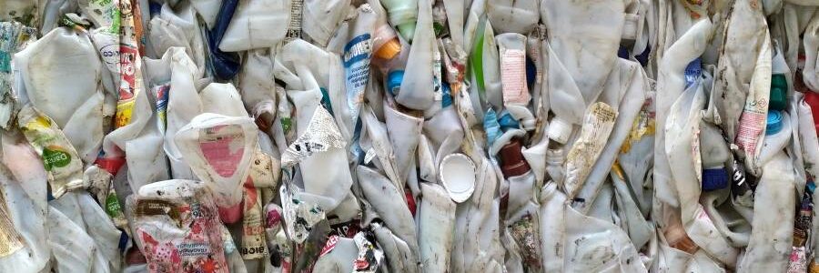 Bruselas estudia aumentar la tasa sobre plásticos no reciclados y la industria reclama un fondo dedicado a la circularidad