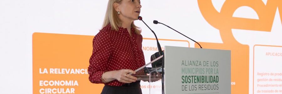 Ecovidrio congrega a cerca de un centenar de representantes municipales y del sector medioambiental para promover la economía circular y la correcta gestión de residuos