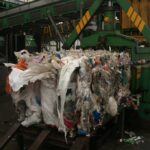 Reciclaje bajo presión: cómo los seguros protegen un sistema vulnerable