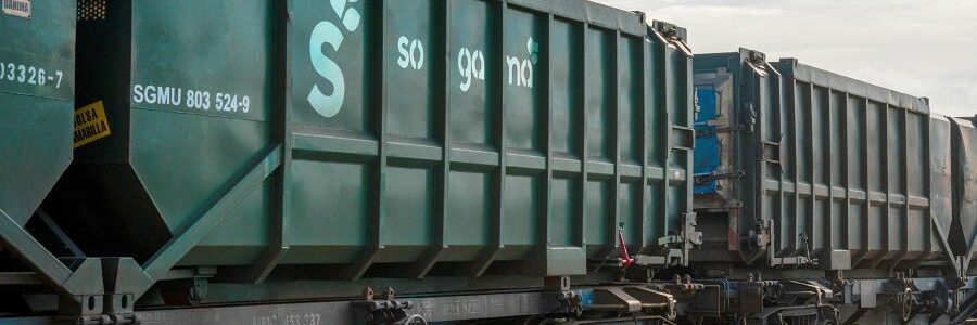 Sogama refuerza el transporte de residuos por carretera tras interrumpirse la circulación de trenes de Vigo y Ourense