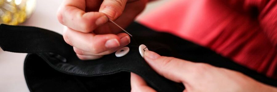 Levi’s lanza un programa de reparación de ropa para jóvenes