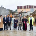 Comienzan las obras de la nueva planta de gestión de residuos textiles de Cáritas en Santiago