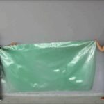 Desarrollan un biomaterial a partir de cáscaras de gambas como alternativa al plástico