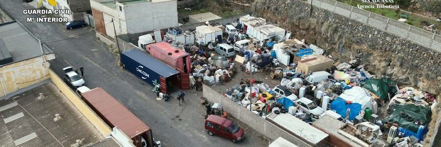 Detenidas 32 personas por el envío ilegal de 650 toneladas de residuos peligrosos desde Tenerife a África