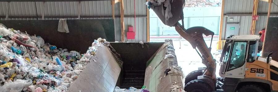 Las sanciones por infracciones en la gestión de residuos superan los 2,3 millones en Cataluña en 2025