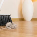 El polvo de nuestros hogares, un depósito de contaminantes: así varía su composición en diferentes ciudades españolas