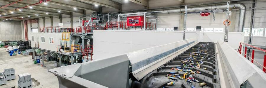 STADLER suministra una de las plantas de clasificación de baterías domésticas más avanzadas de Europa