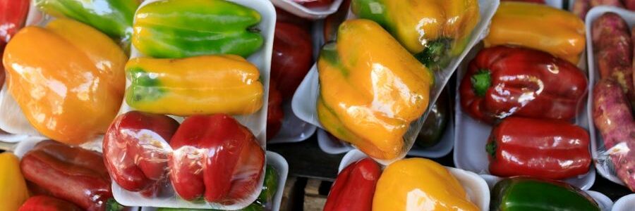 La FAO advierte de riesgos de migración química de los plásticos reciclados en envases alimentarios
