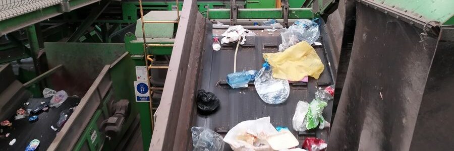 Acuerdo para modernizar la red de plantas de selección de envases en Catalunya