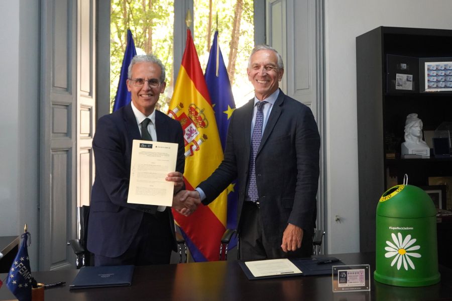 Acuerdo entre Ecovidrio y FEMP para mejorar la gestión de residuos de envases de vidrio