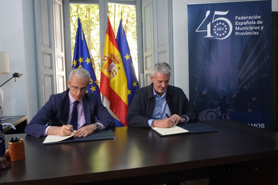 Acuerdo de FEMP y Re-Viste para la gestión de residuos textiles