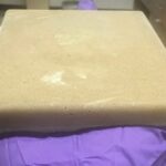Desarrollan una espuma a partir de serrín que podría sustituir al poliestireno en envases y aplicaciones de construcción