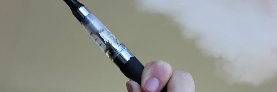 Los incendios provocados por baterías y cigarrillos electrónicos en el sistema de gestión de residuos de Reino Unido apuntan a cifras récord