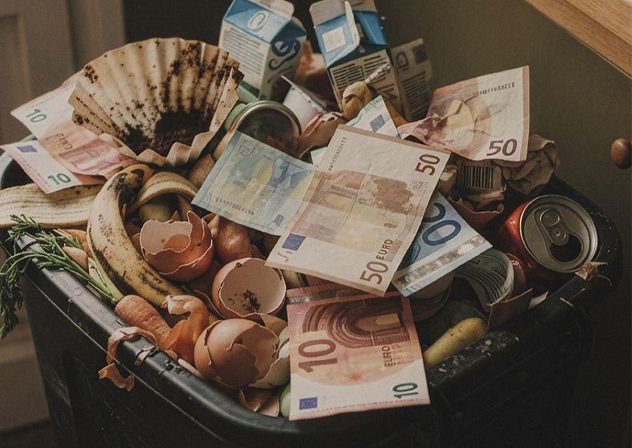 El MITECO recuerda el coste económico de no separar los residuos en origen